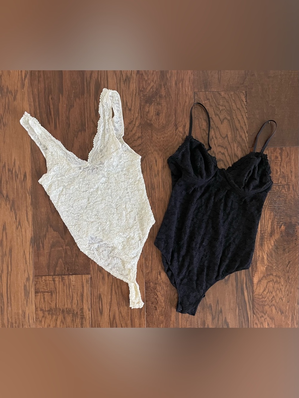 Victoria's Secret & Aerie Lace Bodysuit Set Medium Black & White